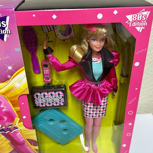 NIB✨ Barbie Rewind 1980s Vintage Reproduction Career Working Girl Doll VHS Box - Picture 2 of 10